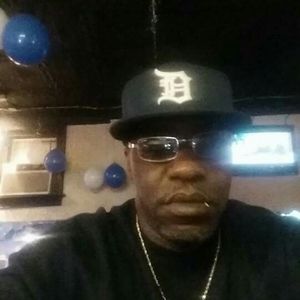 Meet your Posher, Omar